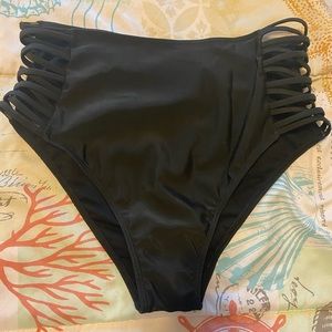 High-waisted Strappy Bikini Bottoms L NWT